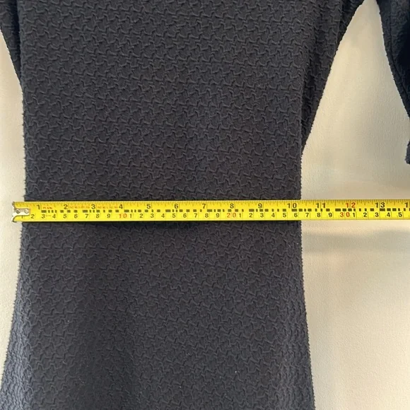 Hollister black dress with cutout back. - Picture 6 of 9